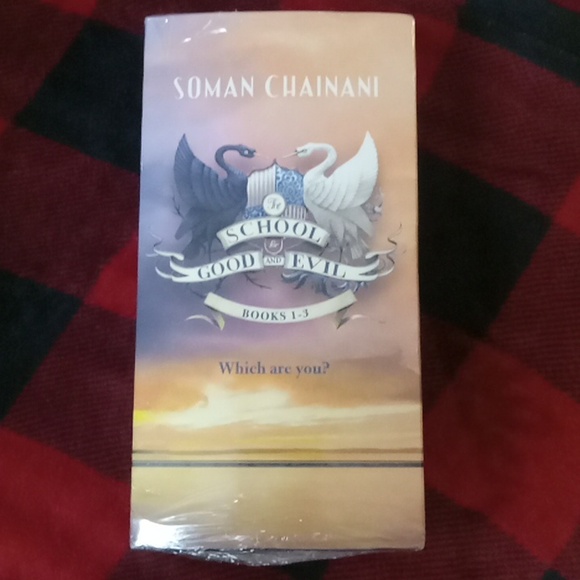 NWT School For Good And Evil Books 1-3 Set - Picture 3 of 5